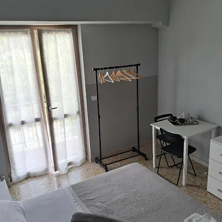 Giù Di Sotto Couette-café 3*