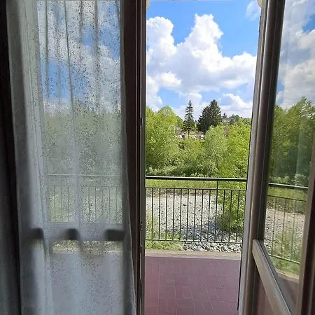 Giù Di Sotto Couette-café 3*